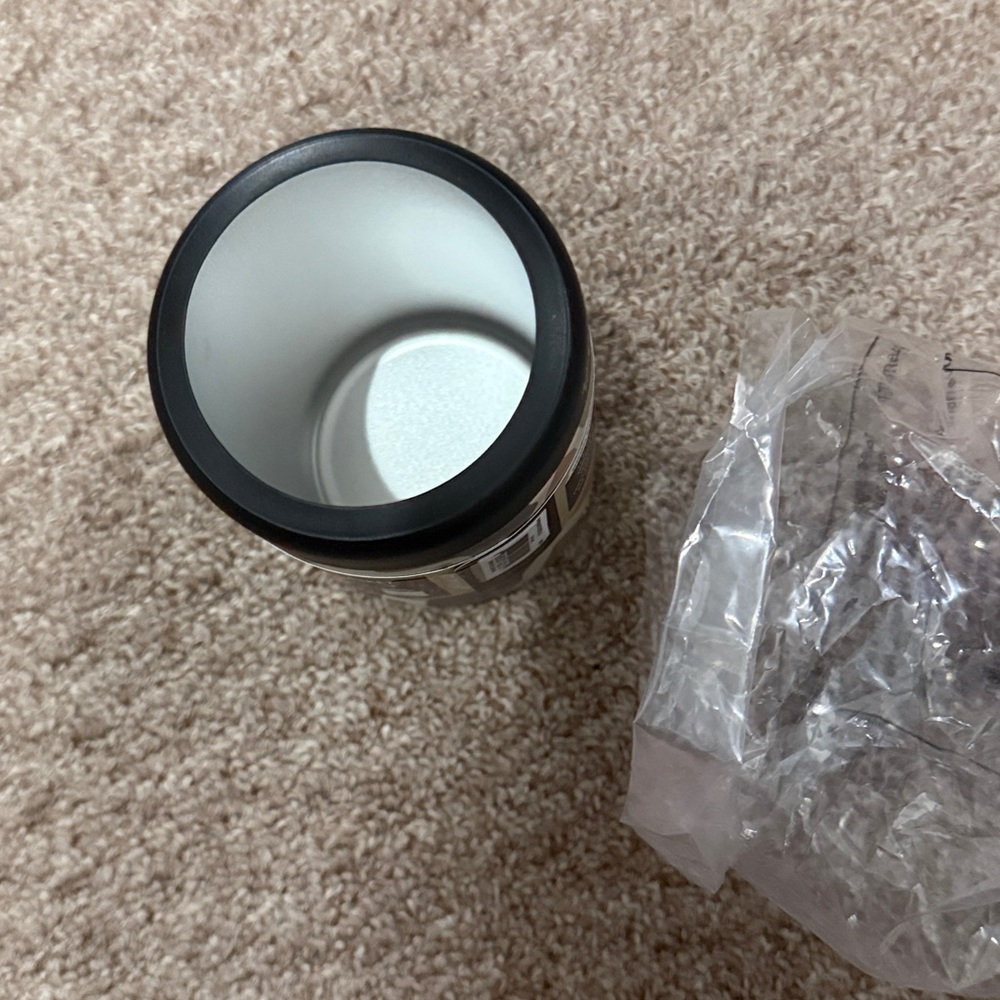 *LAST ONE* NWT YETI Rambler Colster Tan Camo - Picture 3 of 3